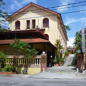 Anggerik Lodging Hotel Georgetown Exterior photo