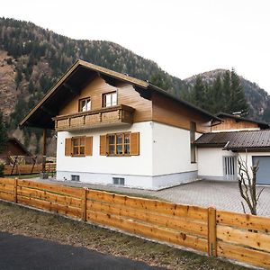 Large Holiday Home On The Katschberg In Carinthia Rennweg am Katschberg Exterior photo