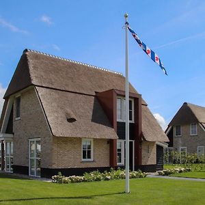 Luxury Villa With A Sauna, At The Tjeukemeer Delfstrahuizen Exterior photo