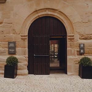 Santa Maria Briones Hotel Exterior photo