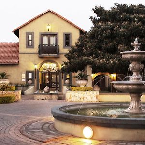 Accolades Boutique Venue Hotel Midrand Exterior photo