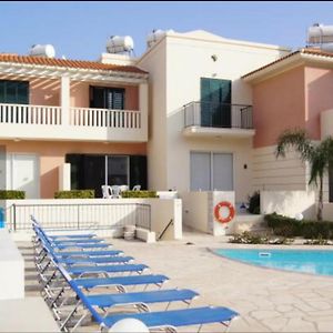 2 Bedroom Townhouse Lower Peyia Paphos Cyprus Exterior photo