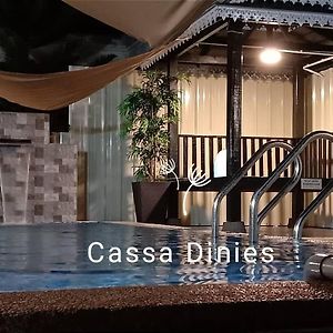 Private Pool Cassa Dinies, Wifi , Bbq,10 Pax Villa Rantau Panjang Exterior photo