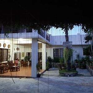 Sanctuary Transient House Apartment Bacolod Exterior photo