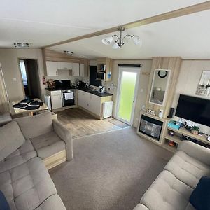 Holiday Park Caravan Fluffy In Harts Holiday Park Hotel Leysdown-on-Sea Exterior photo