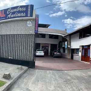 Hostal Cumbres Andinas Hotel Ibarra Exterior photo