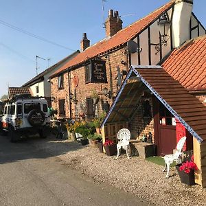 Oyo Yarm Cottages Kirklevington Exterior photo