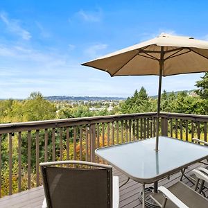 Honeyhomes Spectacular View Home With Amenities Sumner Exterior photo