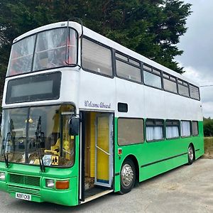 Double Decker Bus Hotel Aberystwyth Exterior photo