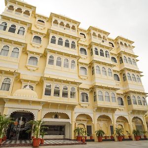 The Amar Mahal By Trulyy Hotel Udaipur Exterior photo