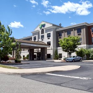 Holiday Inn Express Hotel & Suites Newton Sparta, An Ihg Hotel Exterior photo