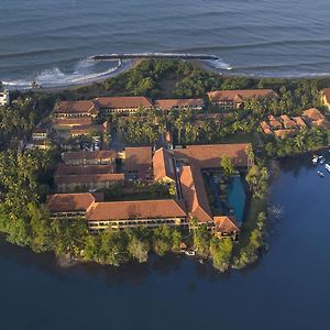 Anantara Kalutara Resort Exterior photo