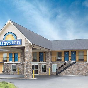 Days Inn By Wyndham Newberry South Carolina Exterior photo