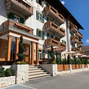 Hotel Serena Cortina Cortina d'Ampezzo Exterior photo