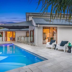 Your Luxury Escape One Coral Villa Byron Bay Exterior photo