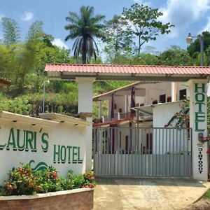 Lauris Hotel Lanquin Exterior photo