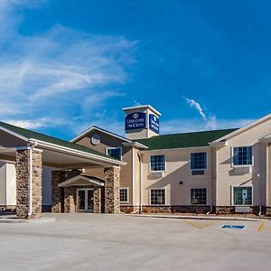 Cobblestone Inn & Suites-Fremont Exterior photo