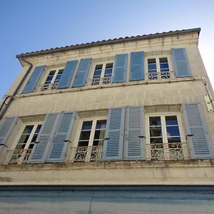 Maison Saint Jacques Aparthotel Aubeterre-sur-Dronne Exterior photo