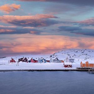 Kongsfjord Arctic Lodge Exterior photo