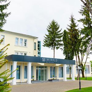 Emerald Boutique Hotel Targu Mures Exterior photo