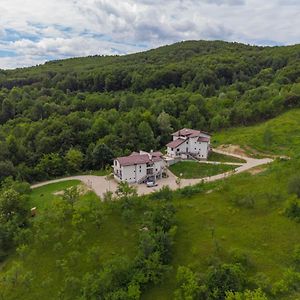 Edmont Hotel Pietrosita Exterior photo