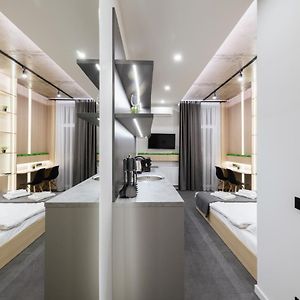 Luxury Apartments Smart House Uzhhorod Exterior photo