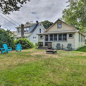 Grandmas Cottage With Sunroom Walk To Beach Old Saybrook Exterior photo