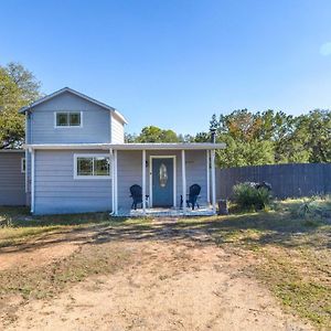 Belaire Bnb Marble Falls Exterior photo