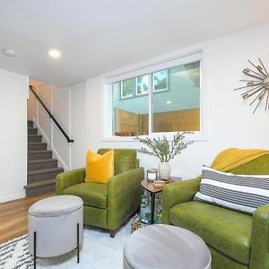 Bright & Modern Basement Apartment Dt N'Hood Vancouver Exterior photo