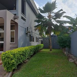 Serenity Plus Apartment Accra Exterior photo