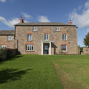 Pentwyn Farm Villa Raglan Exterior photo