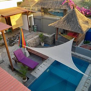 Wave House Gerupuk South Lombok Bed & Breakfast Praya Exterior photo