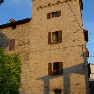 Torre Colombaia Guest House Salsomaggiore Terme Exterior photo