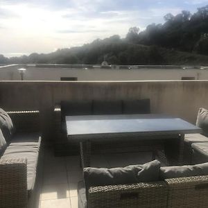 T2 Chaleureux Avec Grande Terrasse Vue Mer Apartment Bastia  Exterior photo