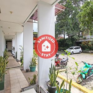 Oyo Life 91957 Hotel Roda Mas 2 Purwokerto Exterior photo