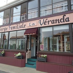 Auberge Familiale La Veranda Hotel Trois-Rivieres Exterior photo