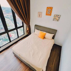 Silk Sky Balakong, 2 Bedroom, Family Friendly, Free Wifi, C180, Cheras Traders Square, Cheras, Kajang. Seri Kembangan Exterior photo