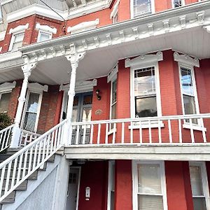 Classical Isbills Row House Close To Nyc Apartment Bayonne Exterior photo