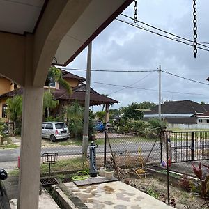 Amnihome Gong Badak Kuala Terengganu Exterior photo
