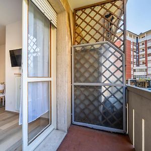 Zia Dina Apt - With Balcony Apartment Pasian di Prato Exterior photo