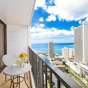 1Br Condo With Great Ocean Views - 1 Block To Beach With Free Parking! Honolulu Exterior photo