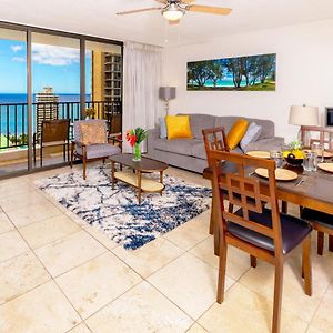 Ocean View Condo In Waikiki, Parking Included And Just Steps To The Beach! Honolulu Exterior photo