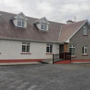 Spacious 6 Bed House 10 Minutes From Knock Airport Villa Ballaghaderreen Exterior photo