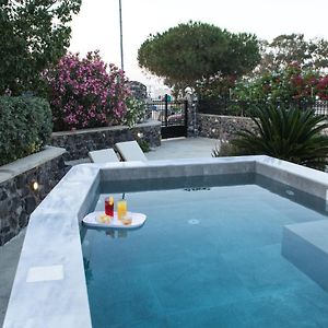 Karpimo Vineyard Villa With Heated Pool Exo Gonia Exterior photo