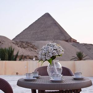 Oriental Pyramids In Hotel Kaherah Exterior photo