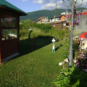 Guesthouse Hadzici Exterior photo