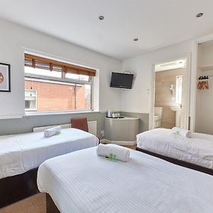 Properties Unique Dene Rooms - Triple Room Newcastle upon Tyne Exterior photo
