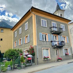 Chasa Sassalbo Bed & Breakfast Poschiavo Exterior photo