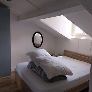 Cozy Attic Clichy Levallois Apartment Exterior photo