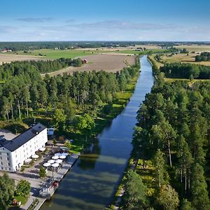 Norrqvarn Hotell Lyrestad Exterior photo